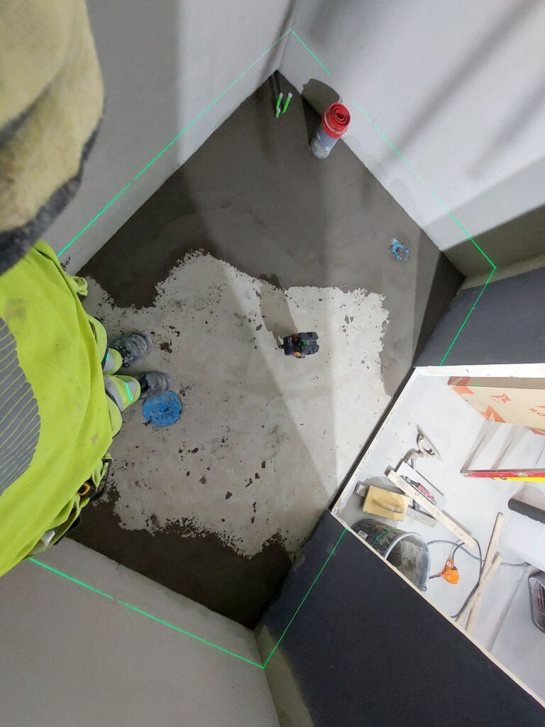Kaatolattian korkojen merkintä laserilla